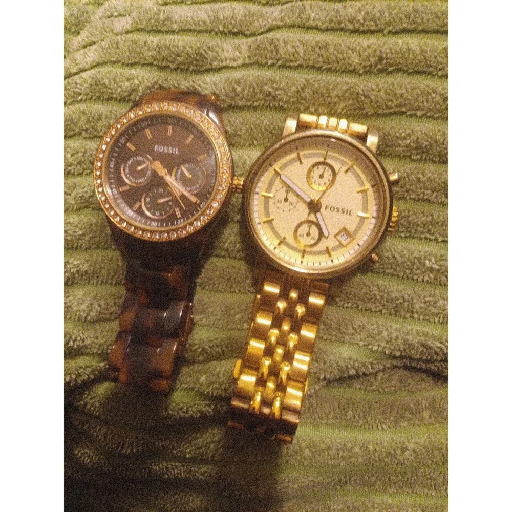 Lot of 2 Women's Fossil Watches Gold Chronograph ES2197 & Tortoise Shell ES2795